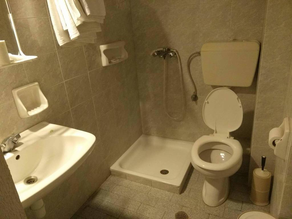 Hotel Katerina Chorefton Zewnętrze zdjęcie